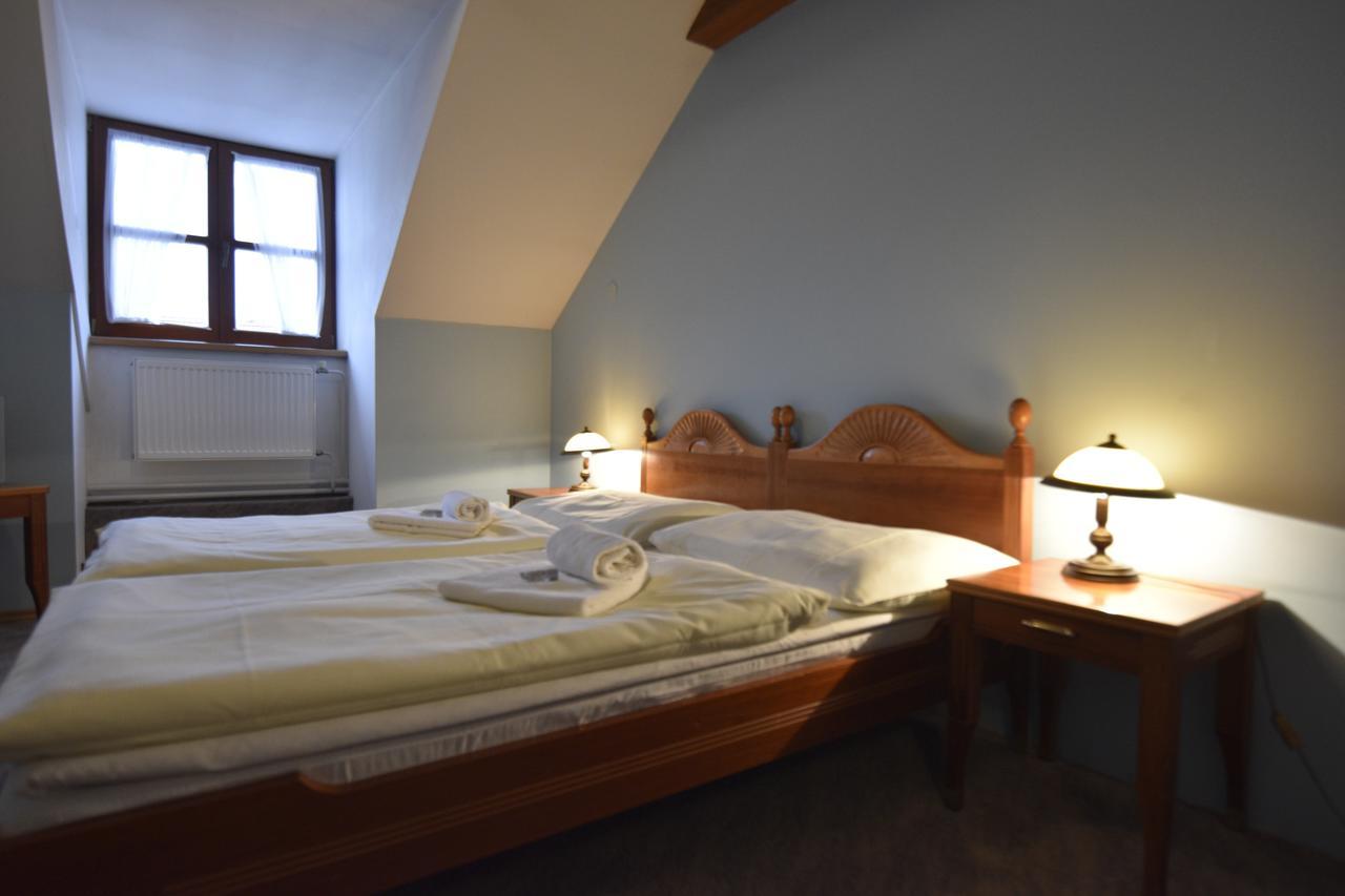 Hotel Napoleon Austerlitz Εξωτερικό φωτογραφία