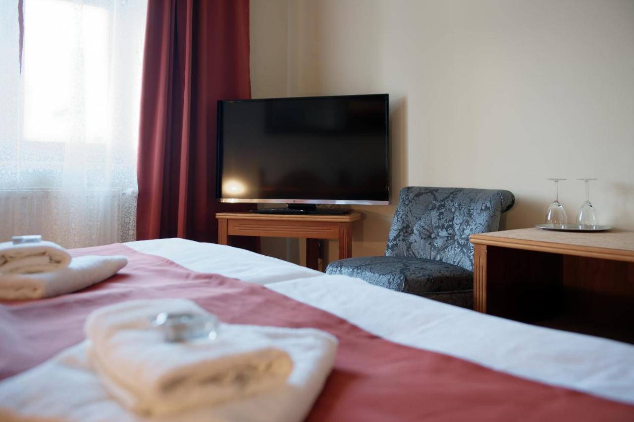 Hotel Napoleon Austerlitz Εξωτερικό φωτογραφία