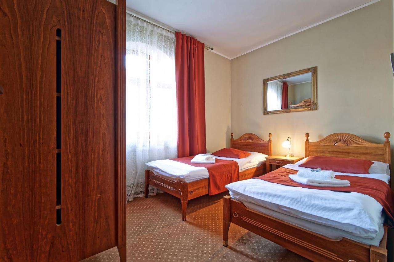 Hotel Napoleon Austerlitz Εξωτερικό φωτογραφία
