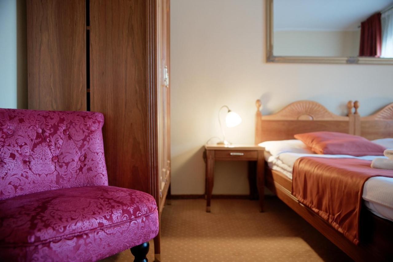 Hotel Napoleon Austerlitz Εξωτερικό φωτογραφία
