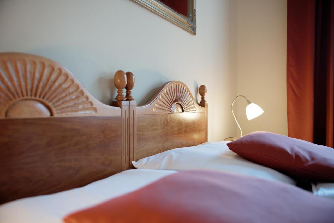 Hotel Napoleon Austerlitz Εξωτερικό φωτογραφία