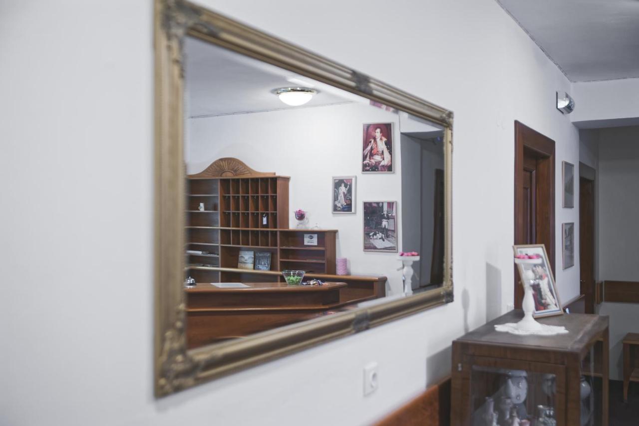 Hotel Napoleon Austerlitz Εξωτερικό φωτογραφία